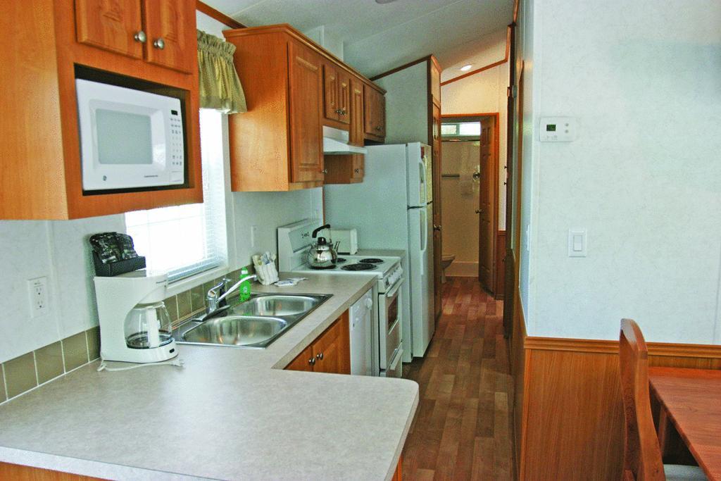 Tropical Palms Resort & Campground Киссимми Экстерьер фото
